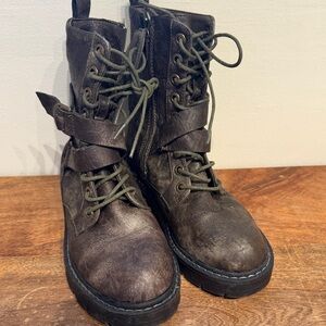 Seven7 boots cardi b combat - Brown and gray Lace-Up Combat Boots